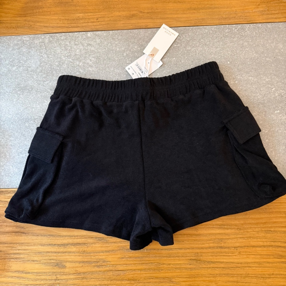 NWT Good American Terry Cargo Shorts Black Size Medium - Picture 5 of 6